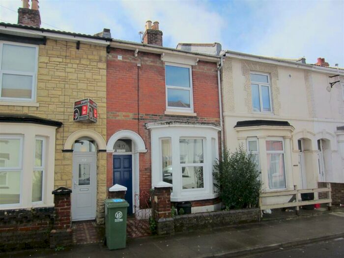 5 Bedroom Private Hall To Rent In Hudson Road, Southsea, Hants, PO5