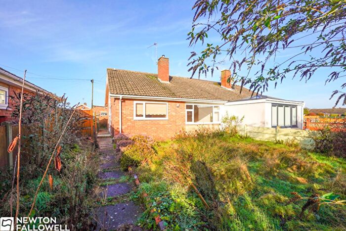 2 Bedroom Semi-Detached Bungalow For Sale In Woodside, Retford, DN22
