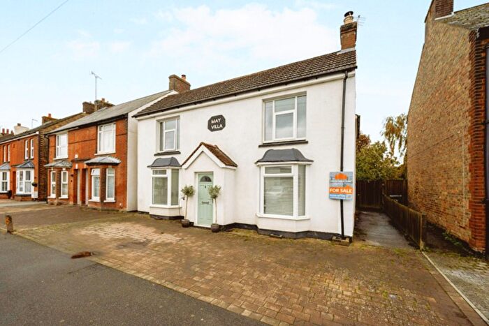 4 Bedroom Detached House For Sale In Romney Road, Ashford, TN24