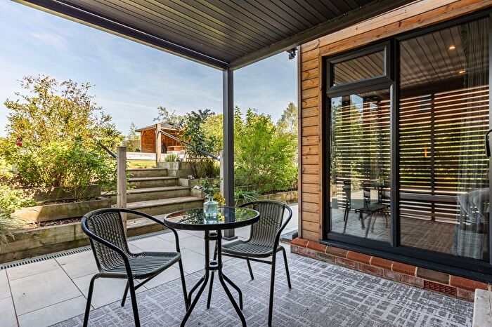 4 Bedroom Detached House For Sale In Ploughboy Lane, Saham Hills, Thetford, IP25