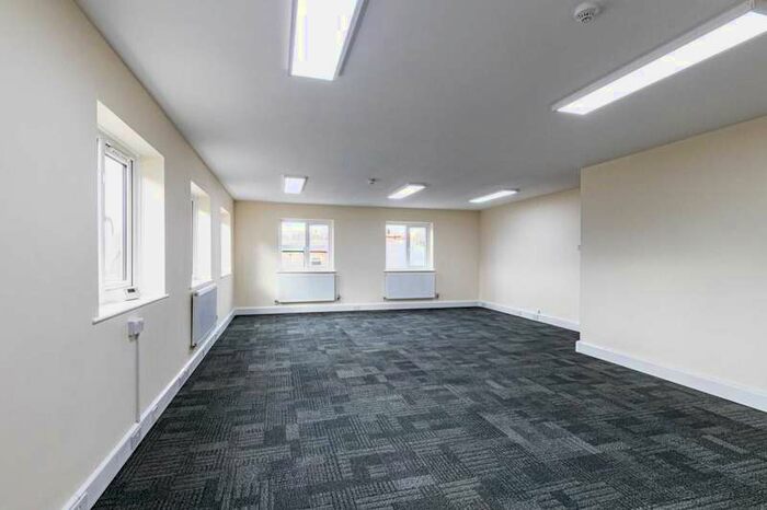 Office Commercial To Rent In Station Road, Chesham, HP5
