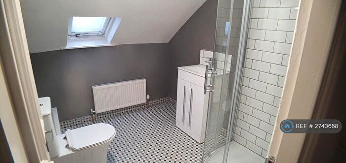 3 Bedroom Maisonette To Rent In Normanton Terrace, Newcastle Upon Tyne, NE4
