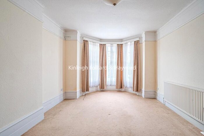 2 Bedroom Flat To Rent In Fairfield Road, Crouch End, London, N8