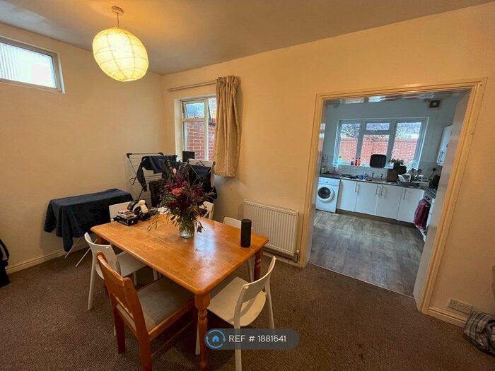 6 Bedroom Terraced House To Rent In Queens Road, Ashley Down, Bristol, BS7