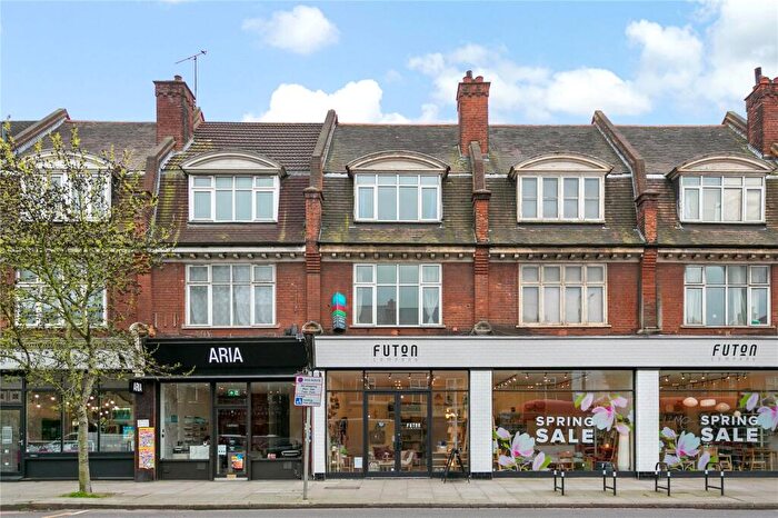 2 Bedroom Maisonette For Sale In Upper Richmond Road West, East Sheen, SW14