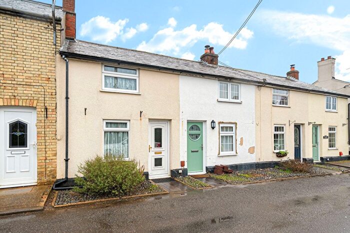 2 Bedroom Terraced House For Sale In Wardhedges Road, Flitton, MK45
