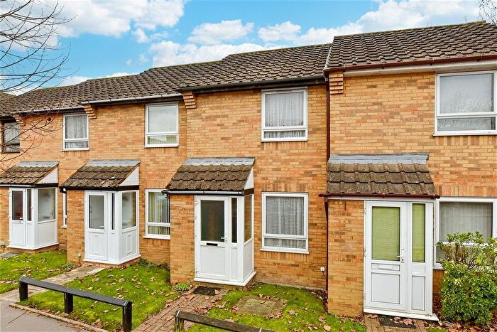 1 Bedroom Terraced House For Sale In Birchanger Road, London, SE25