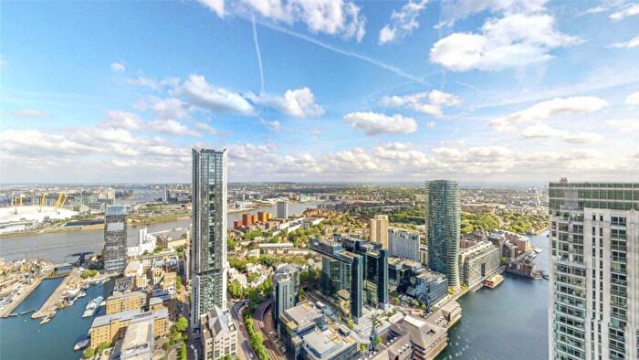 1 Bedroom Flat To Rent In Hampton Tower, London, E14