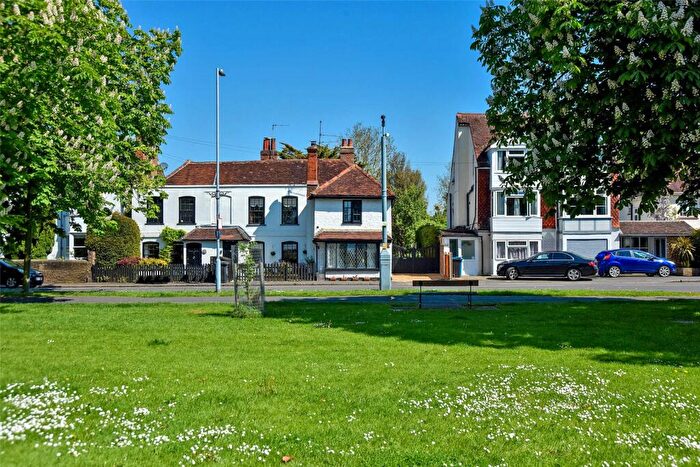 3 Bedroom Semi-Detached House For Sale In Horton Road, Datchet, Slough, Berkshire, SL3