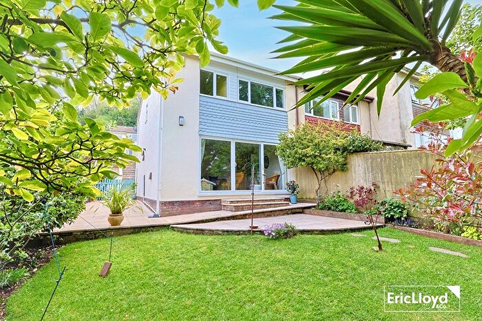 3 Bedroom Semi-Detached House For Sale In Ocean View Drive, Brixham, TQ5