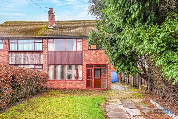 3 Bedroom Semi Detached House For Sale In Birch Grove, Huyton, Liverpool, Merseyside, L36