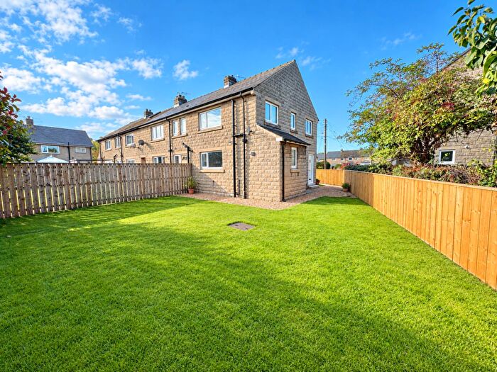 2 Bedroom End Of Terrace House For Sale In The Crofts, Wolsingham, Weardale, DL13