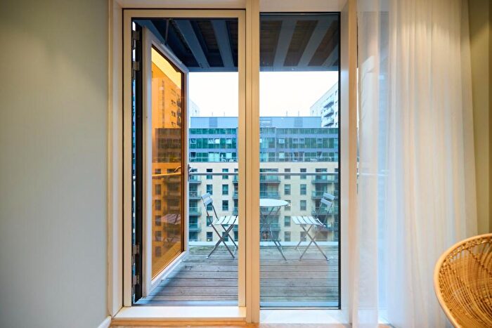 1 Bedroom Flat For Sale In Ability Place, Millharbour, London, Greater London, E14