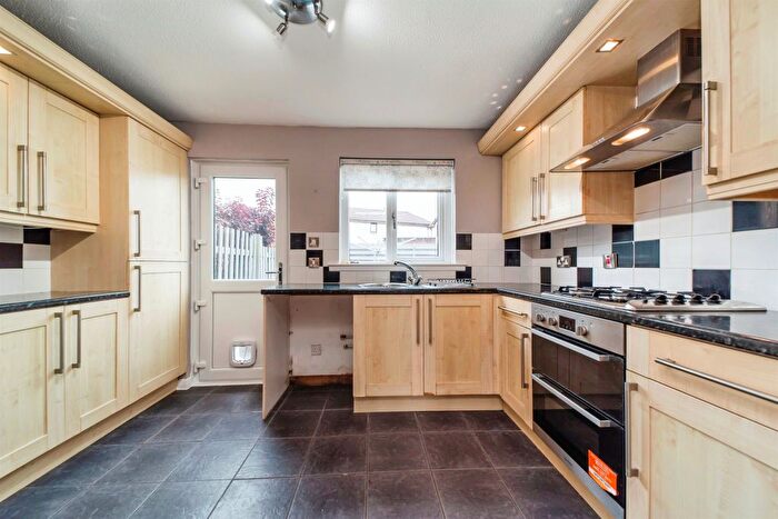 2 Bedroom Semi-Detached House For Sale In Ritchie Park, Johnstone, PA5