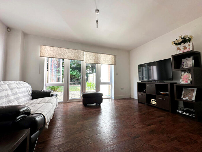 3 Bedroom Terraced House To Rent In Blossom Drive, Orpington, BR6