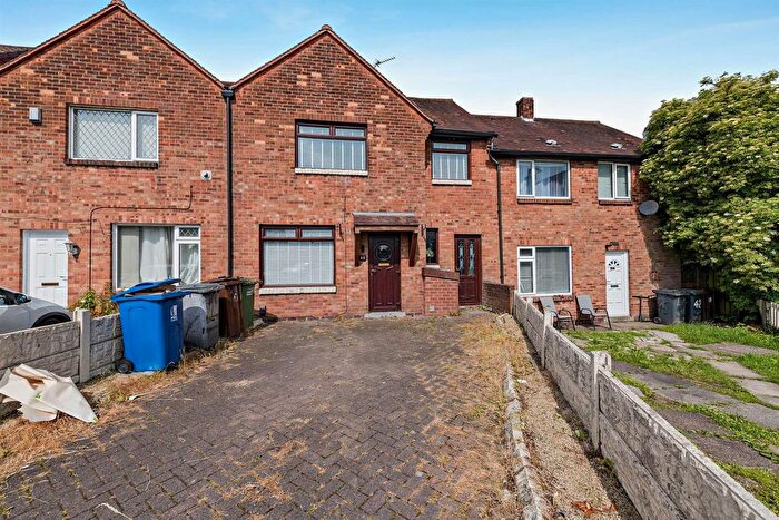3 Bedroom Terraced House For Sale In Beverley Road, Wigan, WN5