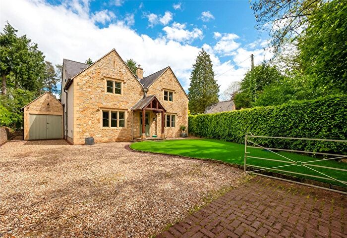 4 Bedroom Country House For Sale In The Hollows, Long Compton, Shipston-On-Stour, Warwickshire, CV36