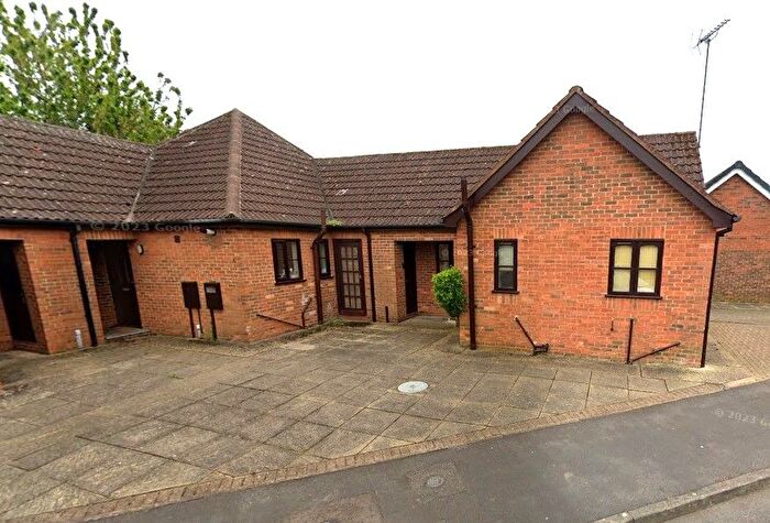 2 Bedroom Semi-Detached Bungalow To Rent In Pearl Court, Holbeach, Spalding, PE12