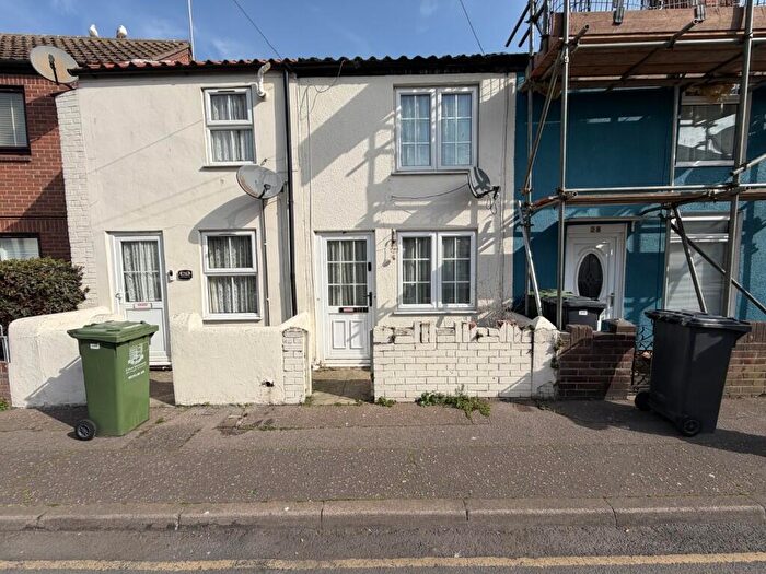 2 Bedroom Terraced House For Sale In South Market Road, Great Yarmouth, Norfolk, NR30