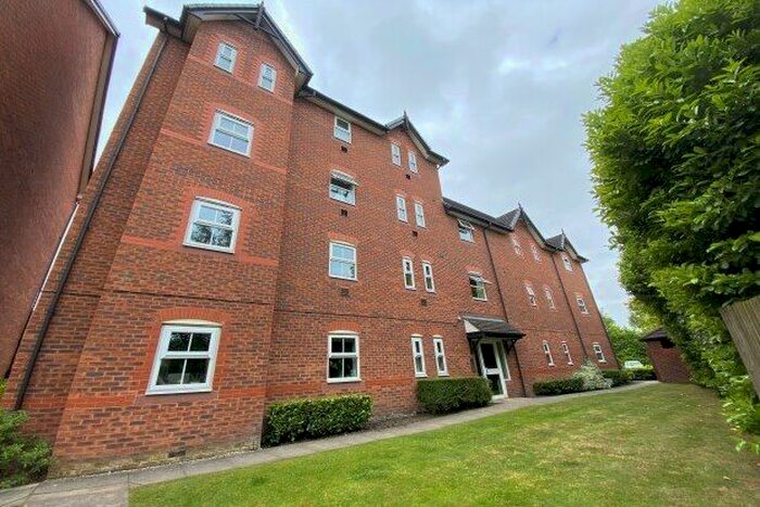2 Bedroom Flat To Rent In New Copper Moss, Altrincham, WA15
