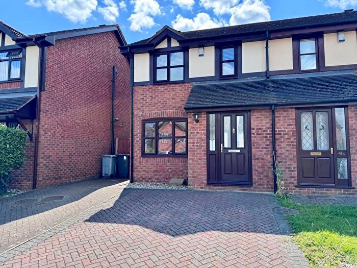 3 Bedroom Semi-Detached House To Rent In The Parklands, Congleton, CW12