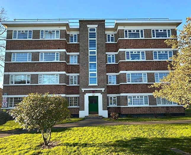 2 Bedroom Flat For Sale In Flat Cameford Court, New Park Road, Streatham Hill, SW2
