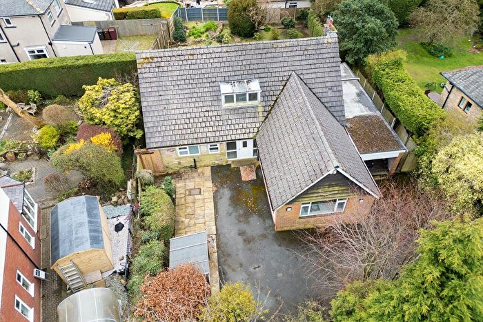 4 Bedroom Detached House For Sale In Glen View Road, Burnley, Lancashire, BB11