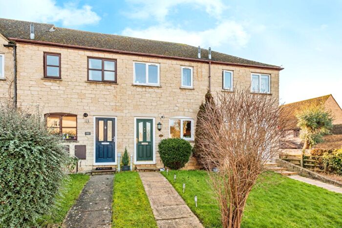2 Bedroom Terraced House To Rent In Stow Avenue, Witney, OX28