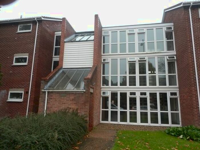 2 Bedroom Flat To Rent In Old Palace Road, Norwich, NR2