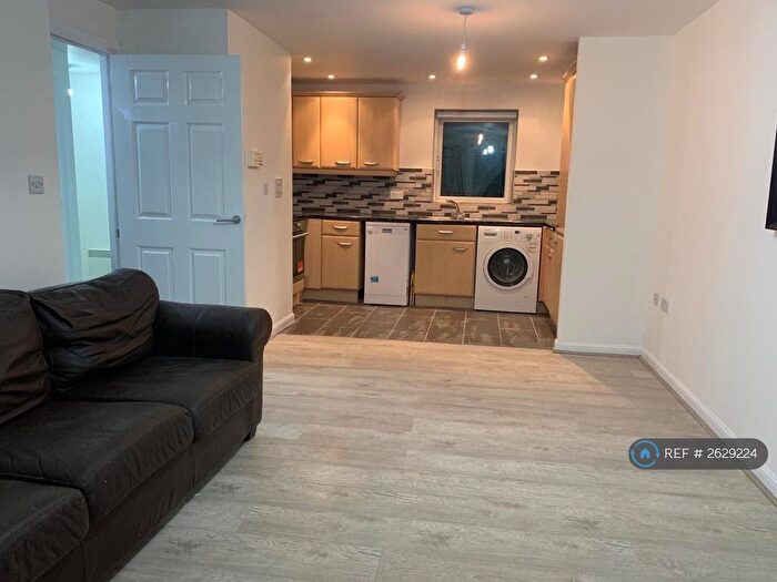 2 Bedroom Flat To Rent In Wellspring Crescent, Wembley, HA9