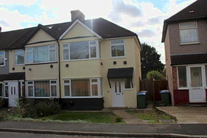3 Bedroom End Of Terrace House To Rent In Park Mead, Sidcup, Kent, DA15