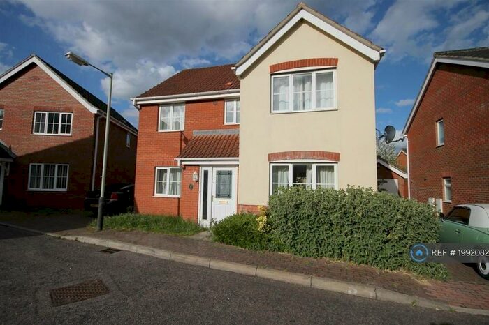 5 Bedroom Detached House To Rent In Speedwell Way, Norwich, NR5