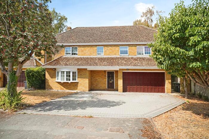 5 Bedroom Detached House For Sale In Harrisons, Birchanger, Essex, CM23