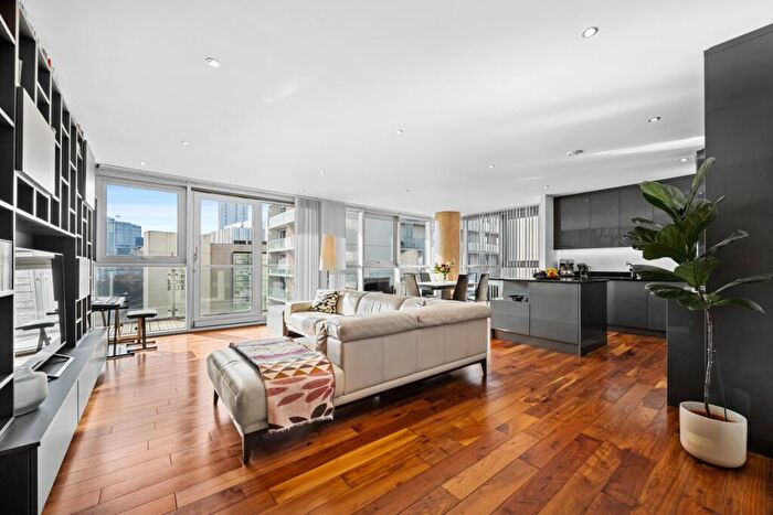 2 Bedroom Apartment For Sale In The Edge Clowes Street, Salford, M3