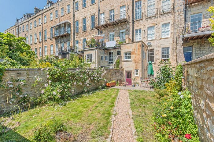 3 Bedroom Flat For Sale In Grosvenor Place, Bath, BA1