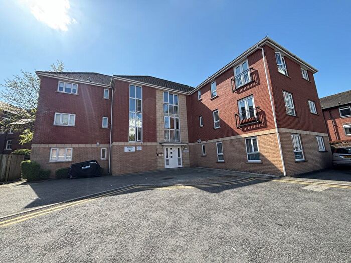 2 Bedroom Flat For Sale In Nelson Street, Chester, CH1