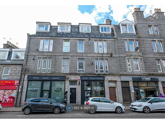 2 Bedroom Flat To Rent In George Street, Aberdeen, AB25