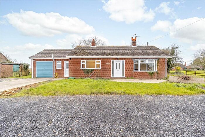 3 Bedroom Detached Bungalow For Sale In Hedgefield Hurn, Gosberton, Spalding, Lincolnshire, PE11