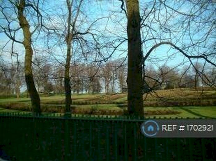 1 Bedroom Flat To Rent In Tollcross Road, Glasgow, G32