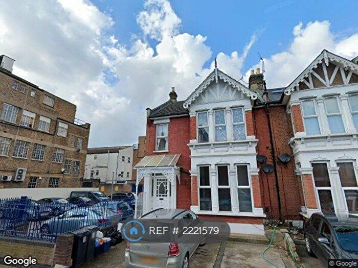 2 Bedroom Flat To Rent In Ground Floor Comming Soon, Ilford, IG1