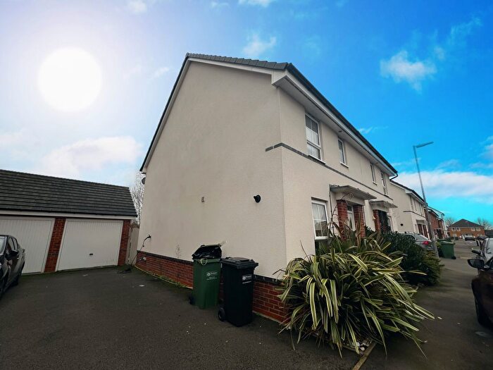 3 Bedroom Property To Rent In Popert Drive, Worcester, WR5