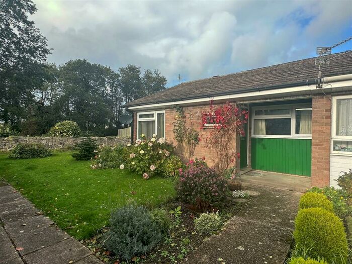 1 Bedroom Semi-Detached Bungalow To Rent In Poyers, Wrafton, Braunton, EX33