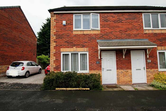 2 Bedroom Semi-Detached House To Rent In Hillside Avenue, Huyton, L36