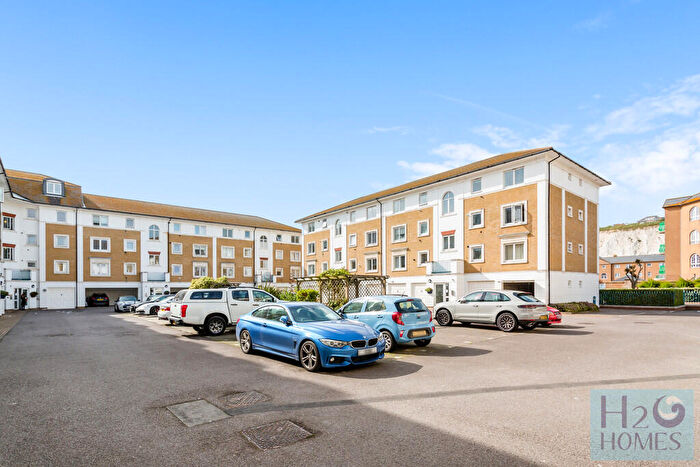 2 Bedroom Apartment To Rent In Merton Court, Brighton Marina Village, BN2