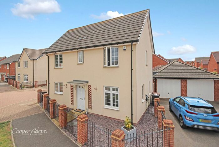 3 Bedroom Detached House For Sale In Ernest Fitches Way, Littlehampton, BN17
