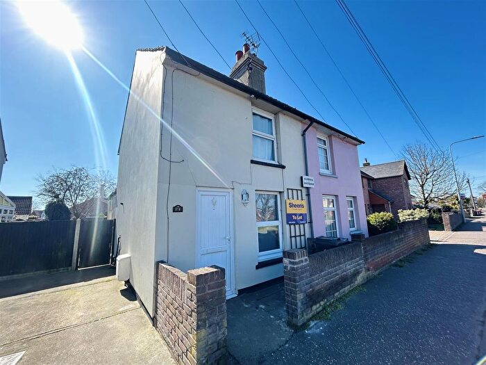 2 Bedroom Semi Detached House To Rent In St. Johns Road, Clacton-On-Sea, CO16