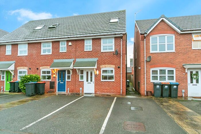 3 Bedroom End Of Terrace House For Sale In Blackstairs Road, Ellesmere Port, Cheshire, CH66