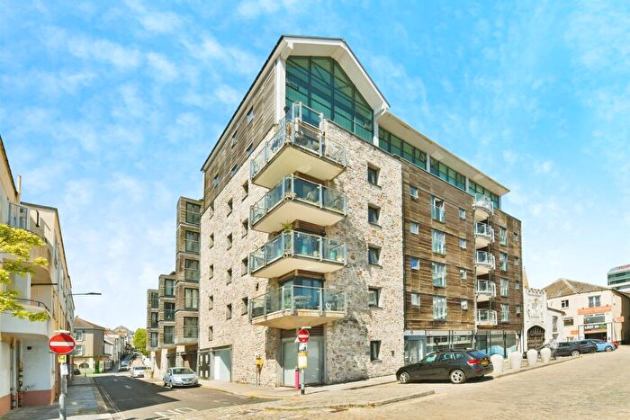 2 Bedroom Apartment For Sale In Vauxhall Street, Plymouth, PL4