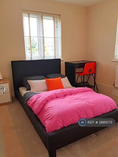 5 Bedroom End Of Terrace House To Rent In Baxendale Road, Chichester, PO19