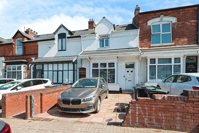 4 Bedroom Terraced House For Sale In Crompton Road, Handsworth, Birmingham, B20